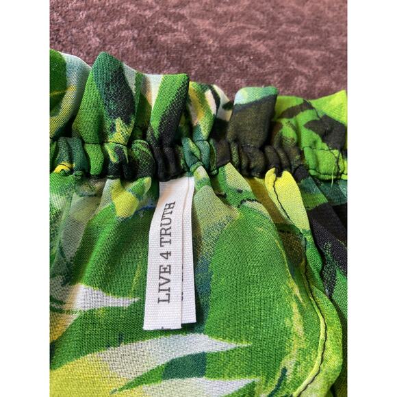 Live 4 Truth crop top - Picture 5 of 8